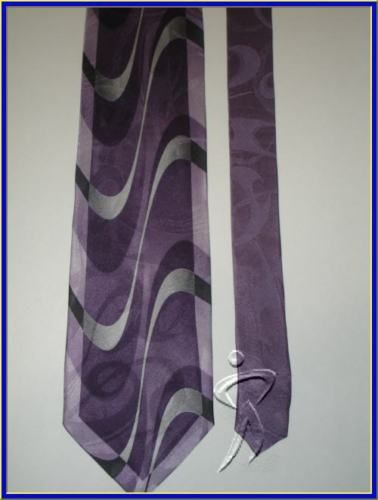 NEW EXECUTIVE DESIGNER COLLECTION ART DECO SILK TIE  