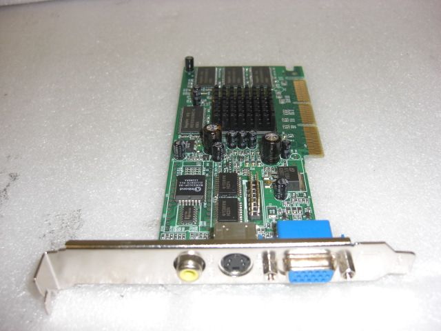 ATI 1024 6112 03 SA Radeon 7000 64MB VGA TVO Video Card  