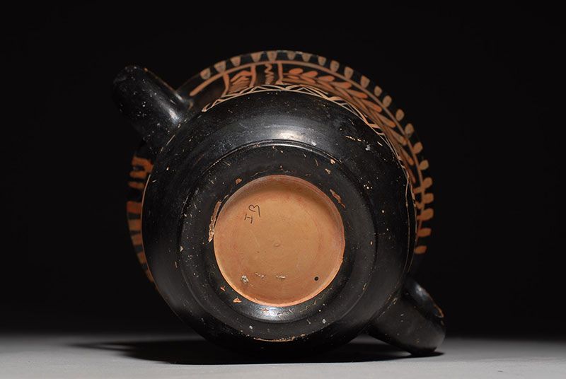 An attractive and rare ancient Greek South Italian Xenon ware ceramic 