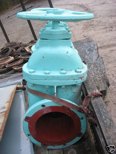 CLOW 8 INCH GATE VALVE 250LB PRESSURE  