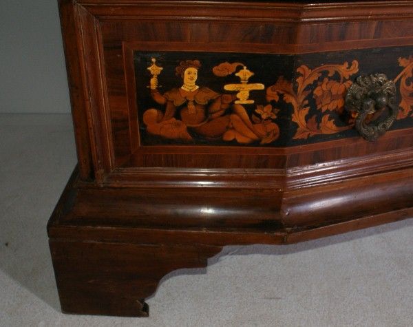 Antique Italian 17/18th C ivory inlaid chest # as/3747  