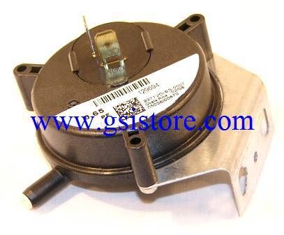 York 024 35311 000 0.65 WC Air Pressure Switch  