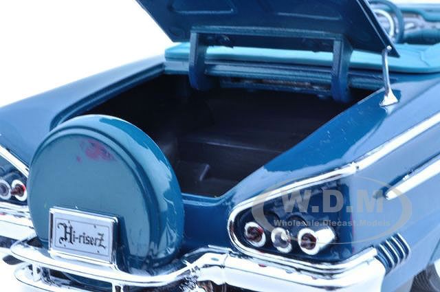 1958 CHEVROLET IMPALA TURQUOISE 118 DIECAST MODEL CAR  