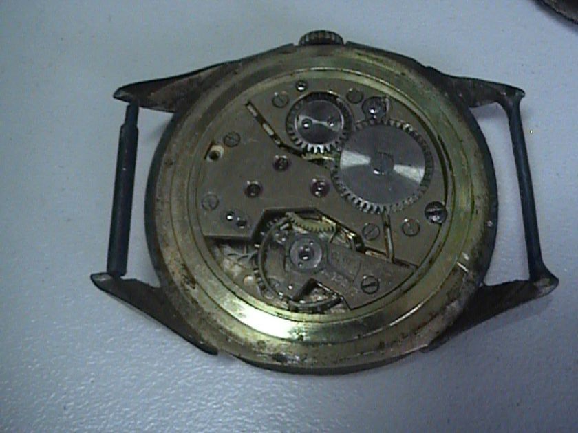 VINTAGE WRISTWATCH MOVEMENT VENUS 180 FOR REPAIR  