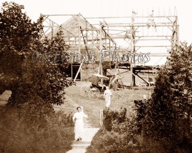 EARLY OLD VINTAGE BARN BUILDING RAISING PHOTO 5 AMISH  