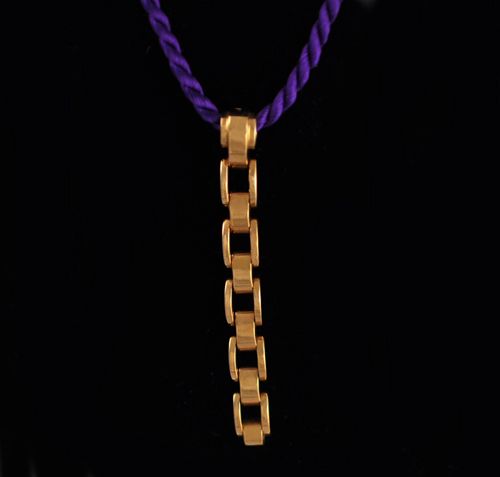 Mauboussin 18k Gold Drop Ligne Alessandrin Pendant  