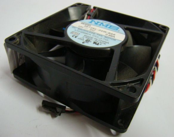 DELL NMB 3612KL 04W B66 FAN 12V DC 0.68A 4X776 G5883  