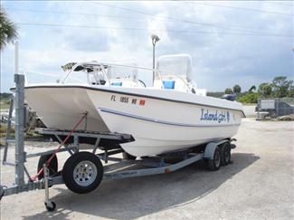 2005 Twin Vee 22ft ocean catamaran dual console 2005 Twin Vee 22ft 