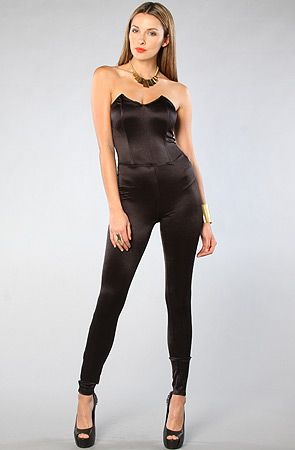   market the vision jumpsuit model is wearing a size small tight fitting