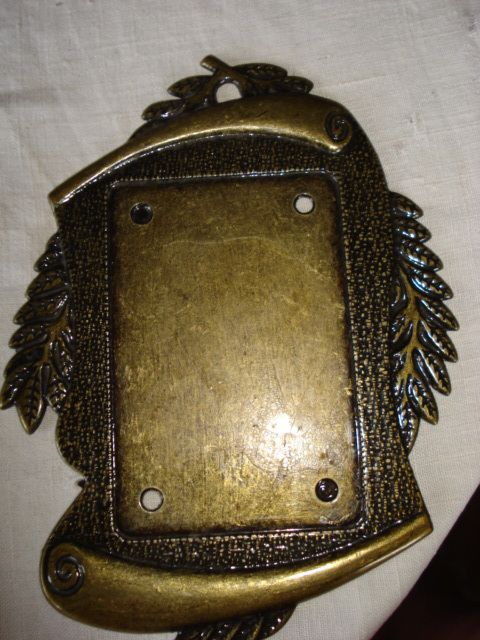 VINTAGE METAL PICTURE FRAME WALL HANGING RARE  