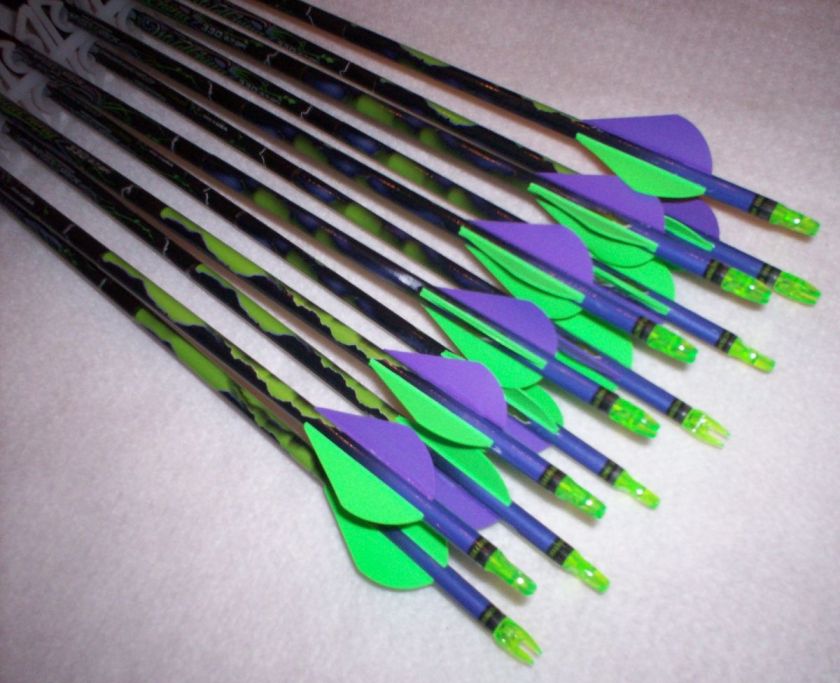 Easton Bloodline WildThing 330 Carbon Arrows w/Blazer Vanes 1 Dz 