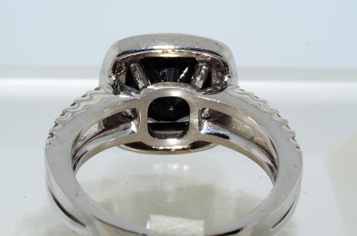 detailed description of item irradiated center black diamond 3 38cts 