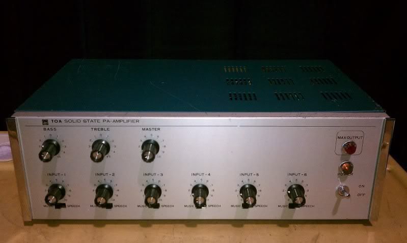 TOA Solid State Pa Amplifier Model TA 956  