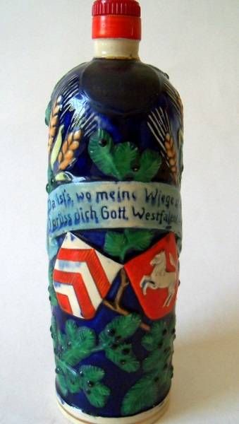 German Schlichte Steinhagen Steinhäger Gin bottle  