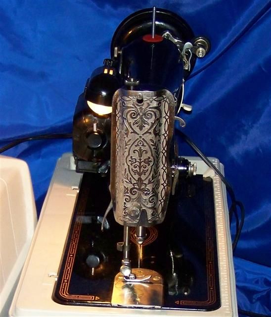 SINGER 66 SEWING MACHINE AL885408 1954 BEAUTY SERVICED  