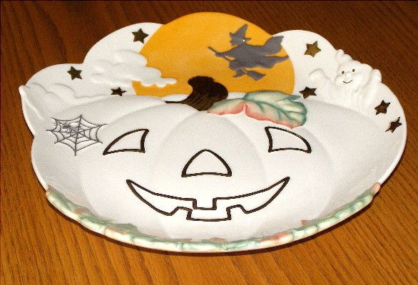 LENOX Halloween PUMPKIN SERVING DISH  