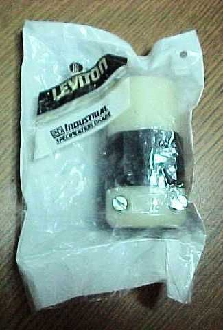 LEVITON 257B W C 596F 15A 250V GRND NEMA CONNECTOR NEW  