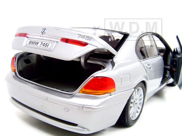 BMW 745I 7 SERIES SILVER 118 DIECAST MODEL CAR  