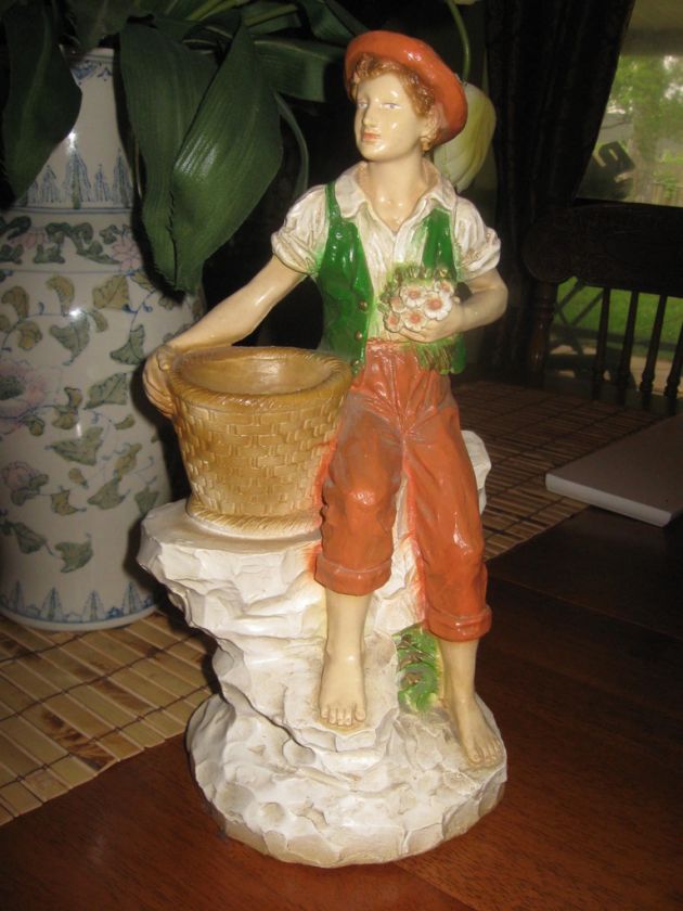 UNIVERSAL STATUARY CORP. CHICAGO 1975 BOY WITH BASKET  