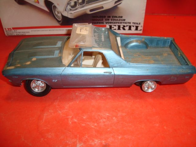 AMT 1969 Chevy El Camino Pickup Truck Built Model Car Kit  