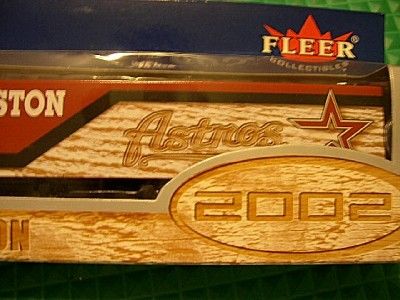   in team colors. MLB Fleer licensed product by White Rose Collectibles