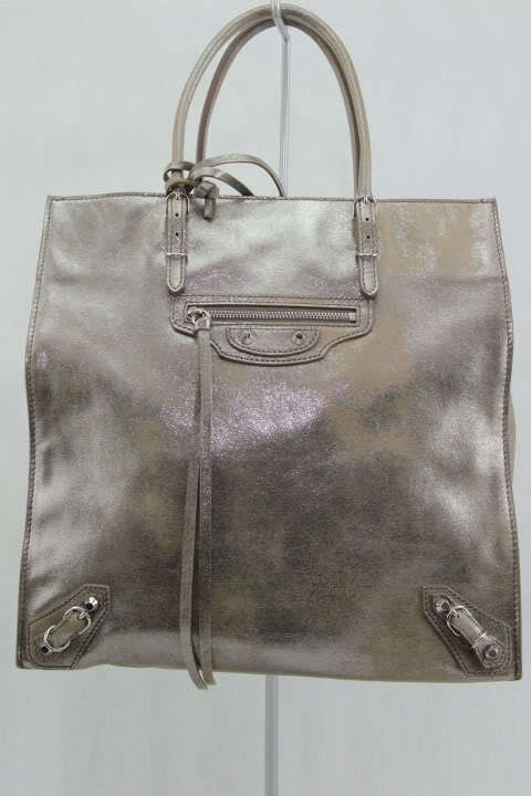 BALENCIAGA 11SS NIB MILKYWAY BEIGE SQUARE SHOP TOTES  